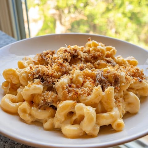 Barbecue Pulled Pork Mac Cheese